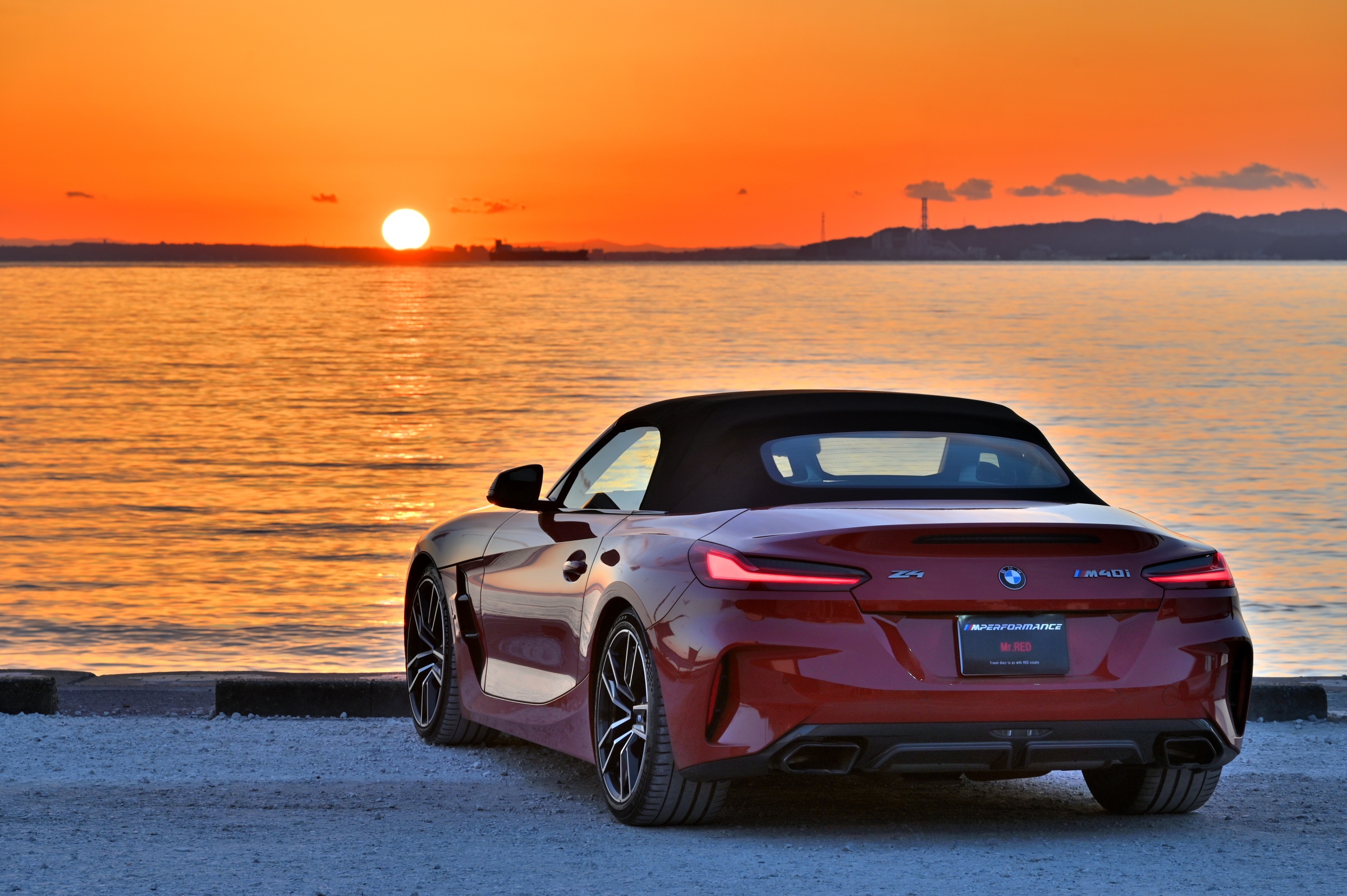 �E�F�u �A�j���[�^�[